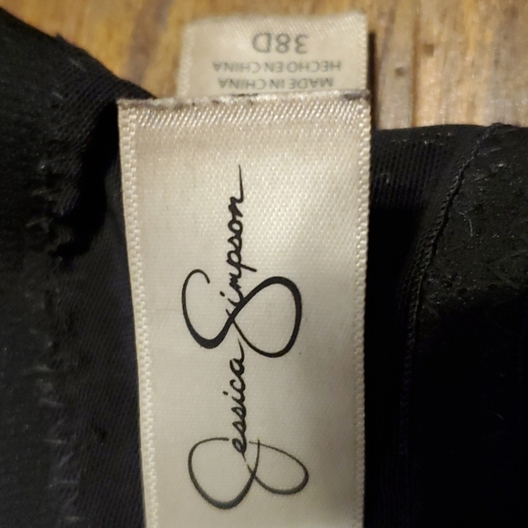 𝅺JESSICA Simpson Black Lace Bra Sz 38D - Picture 5 of 5